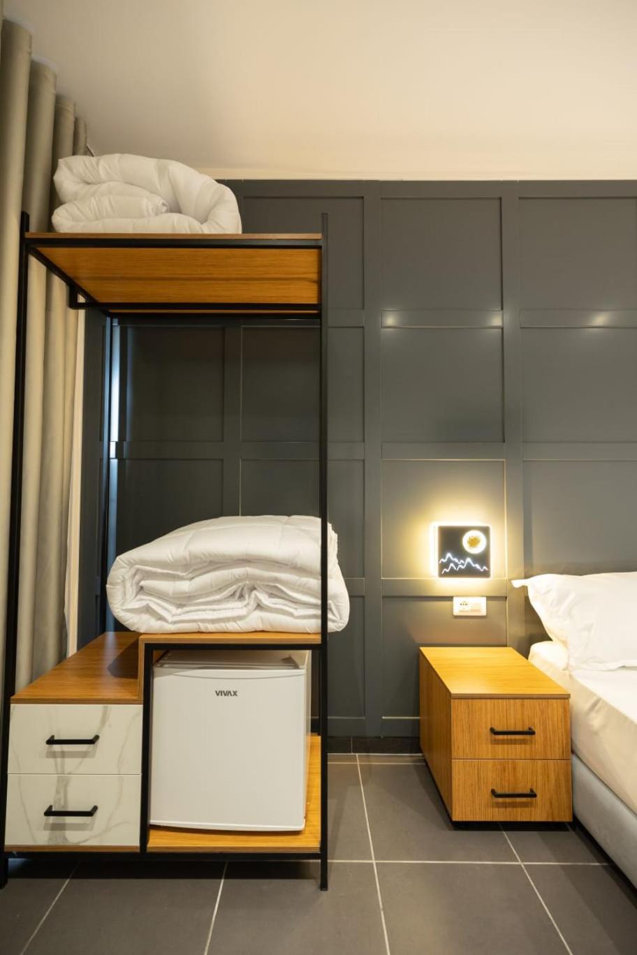 Vlorë Aglon Twin'S Hotel מראה חיצוני תמונה