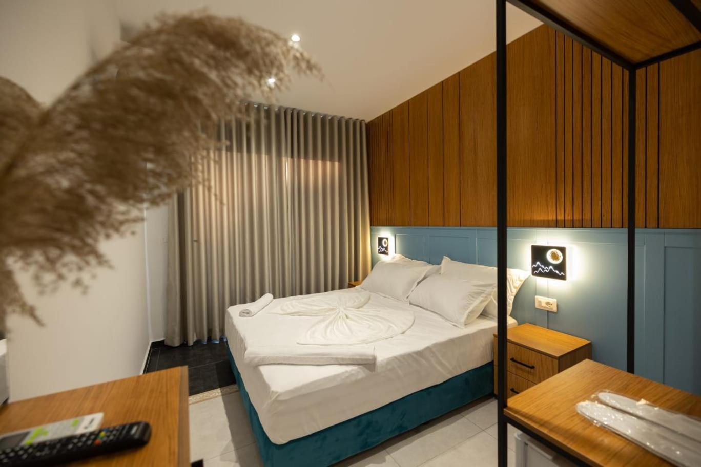 Vlorë Aglon Twin'S Hotel מראה חיצוני תמונה