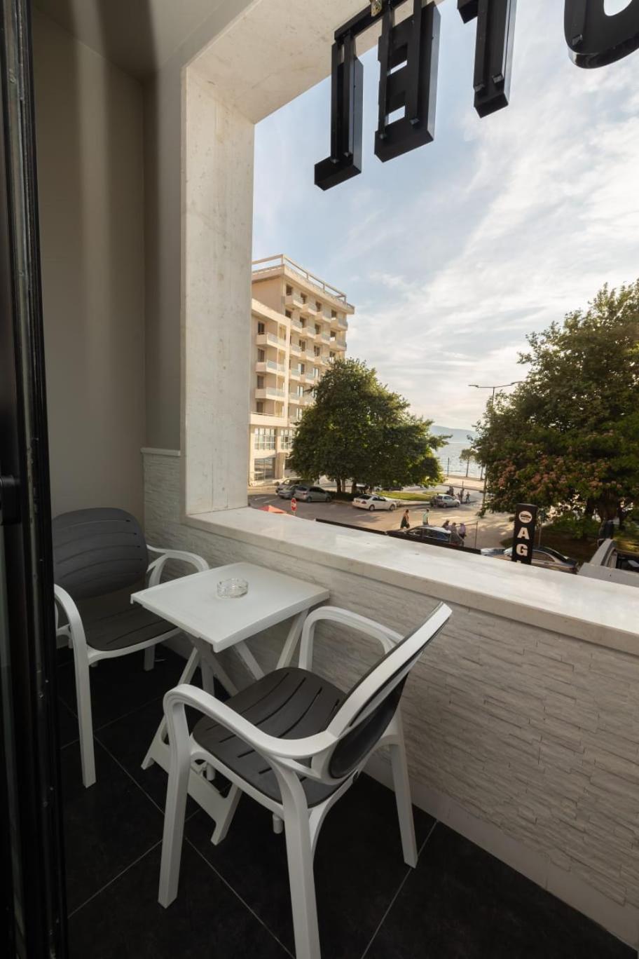 Vlorë Aglon Twin'S Hotel מראה חיצוני תמונה